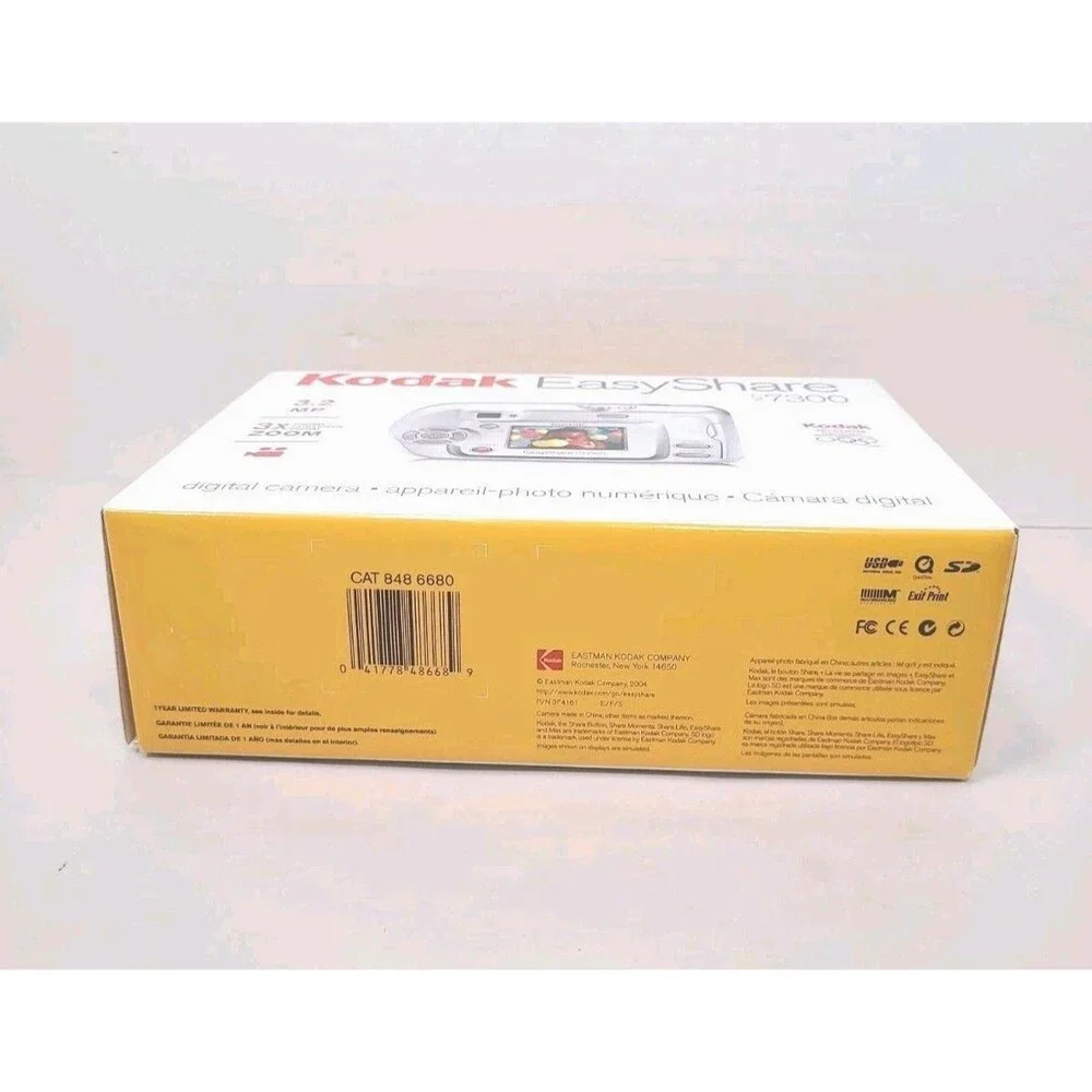 Kodak Easyshare CX7300 Digital Camera Silver 3.2 MP 1.6
